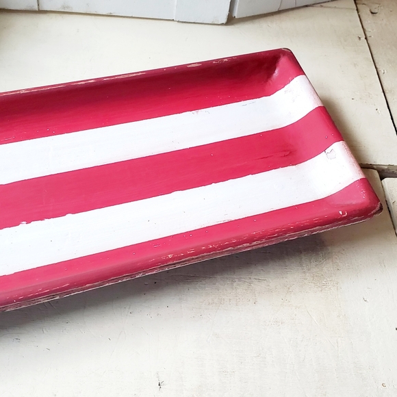 Distressed Patriotic Red, White, and Blue Painted Wood Flag Tray - Picture 3 of 3